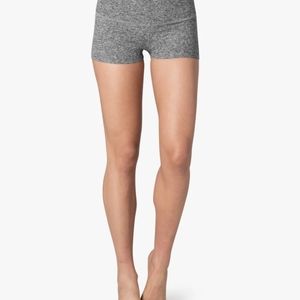 BEYOND YOGA SHORTS